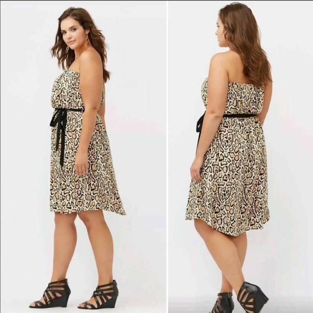 Sleeveless leopard print dress! With free shrug
